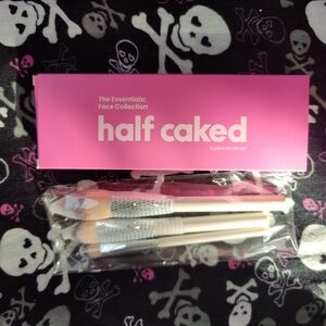 Half Caked Face Brush Set